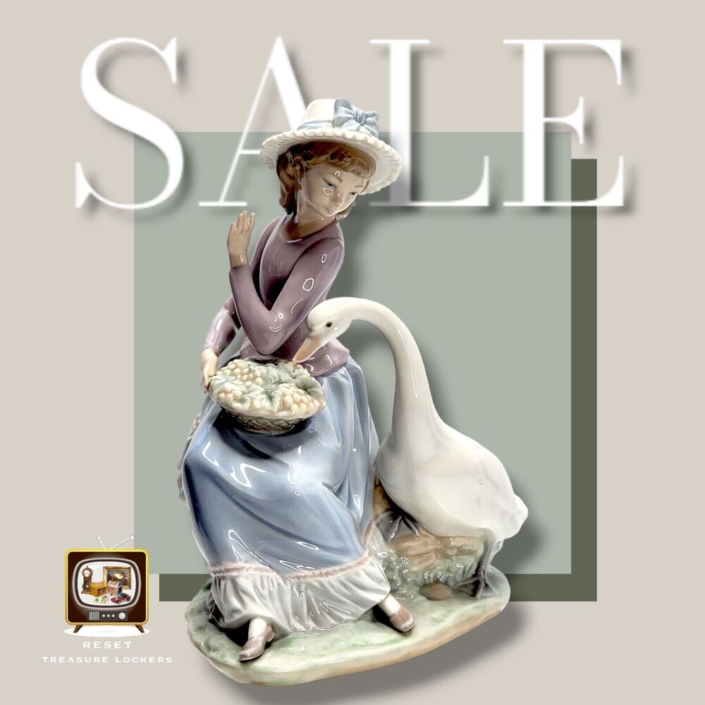 Lladro 5034 Goose Trying to Eat - 1979  Retired Excellent- Girl w/Goose VTG